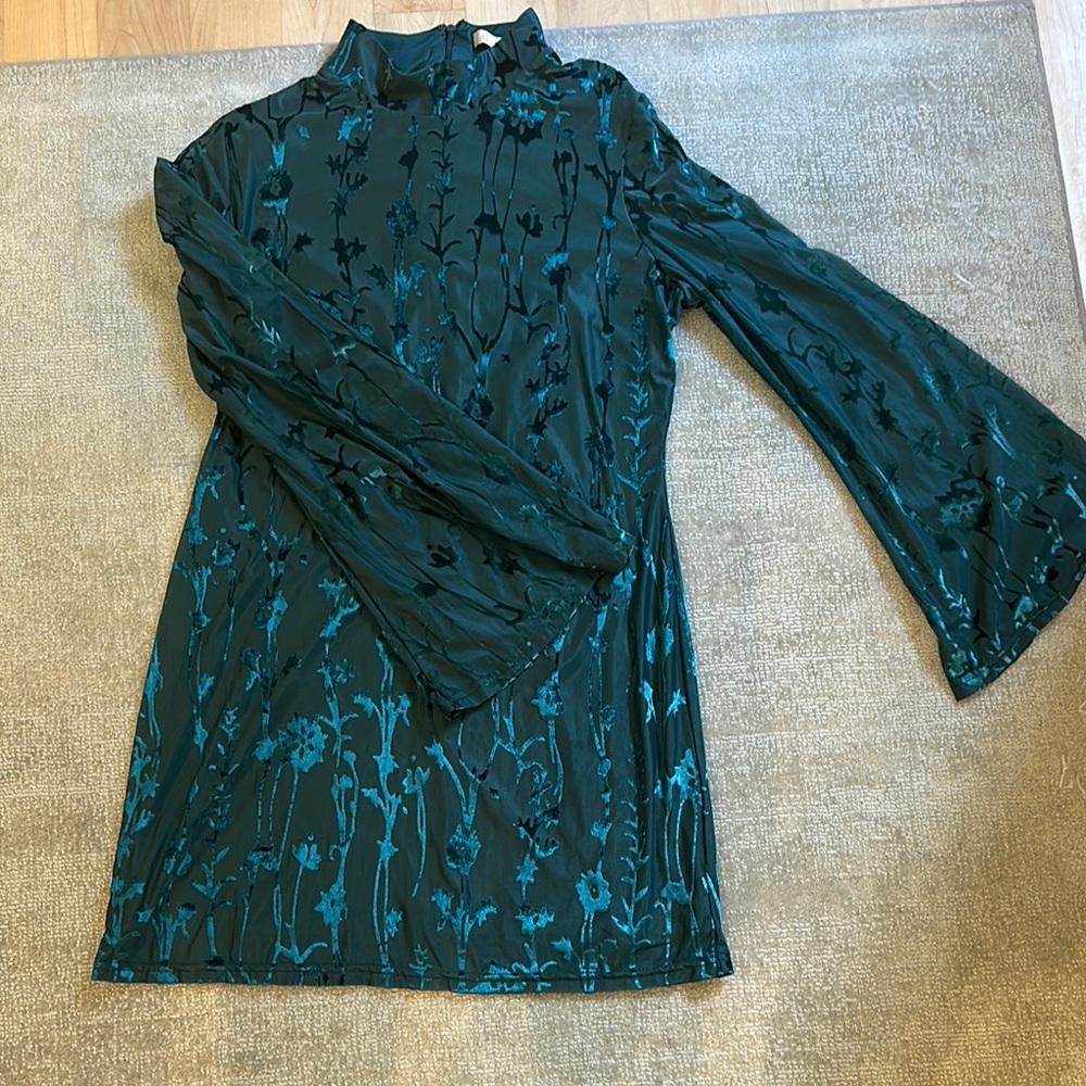 Hutch Blue Ruched Long Sleeve Cocktail Dress